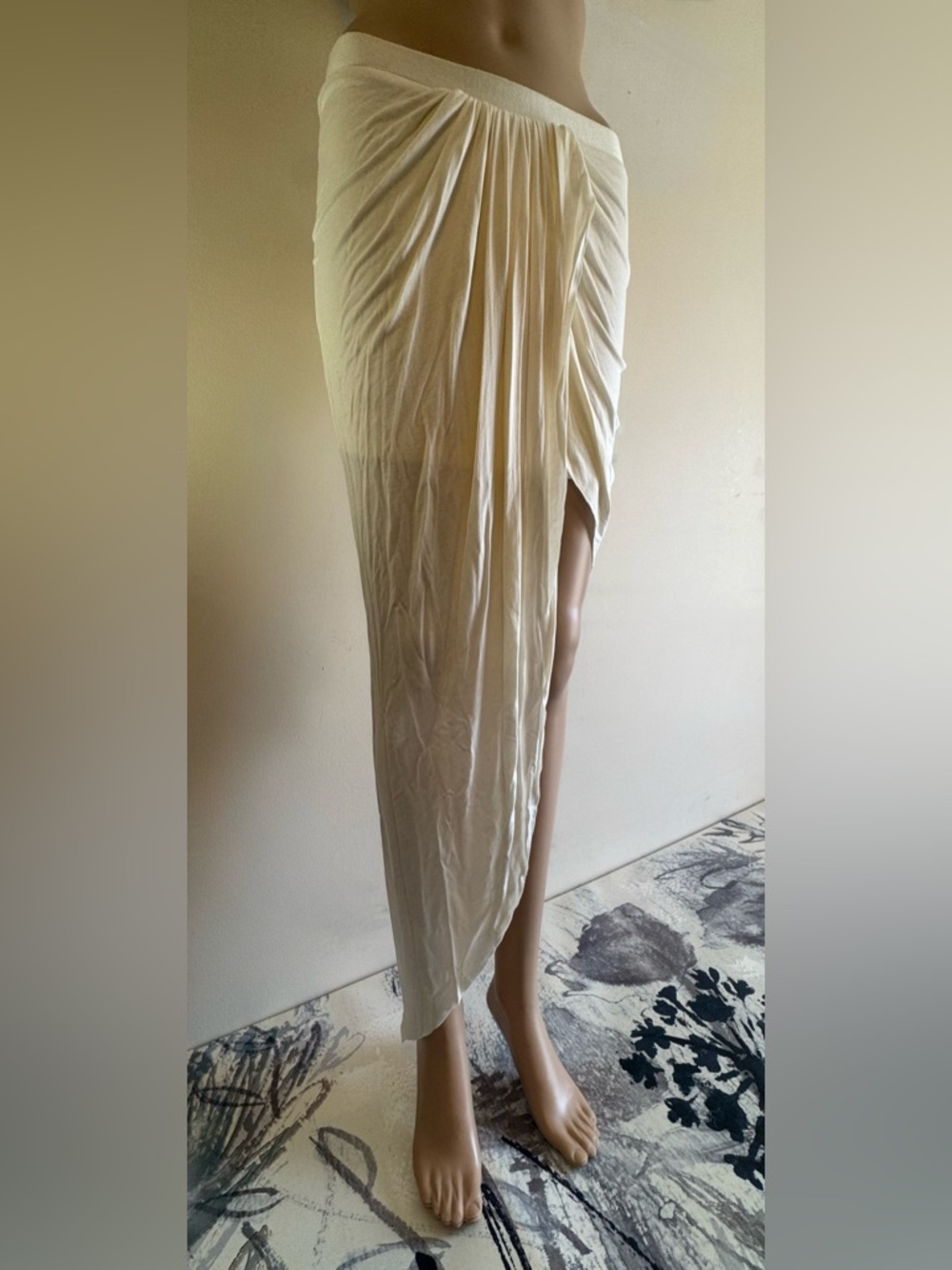 Piper Ruched Maxi Skirt - Picture 2 of 3
